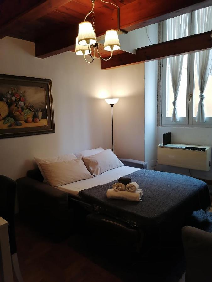 Coronari 45 Apartment Rome Bagian luar foto